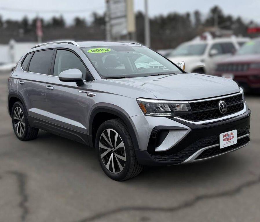 used 2022 Volkswagen Taos car