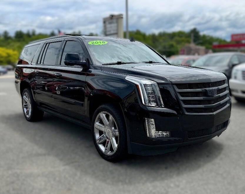 used 2018 Cadillac Escalade ESV car, priced at $38,995