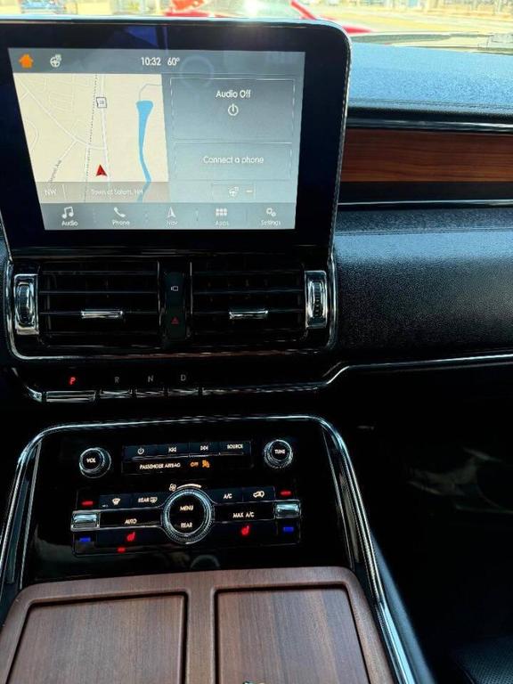 used 2019 Lincoln Navigator car, priced at $21,995