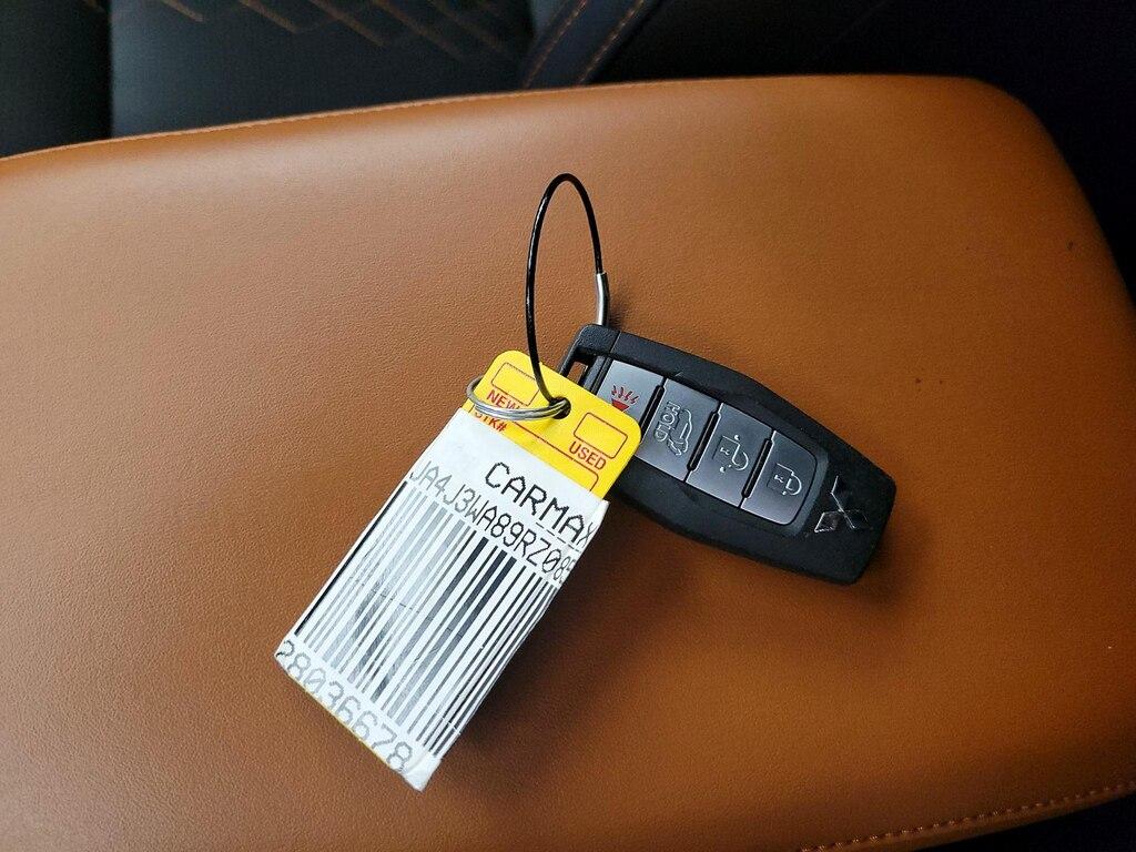 used 2024 Mitsubishi Outlander car, priced at $27,998