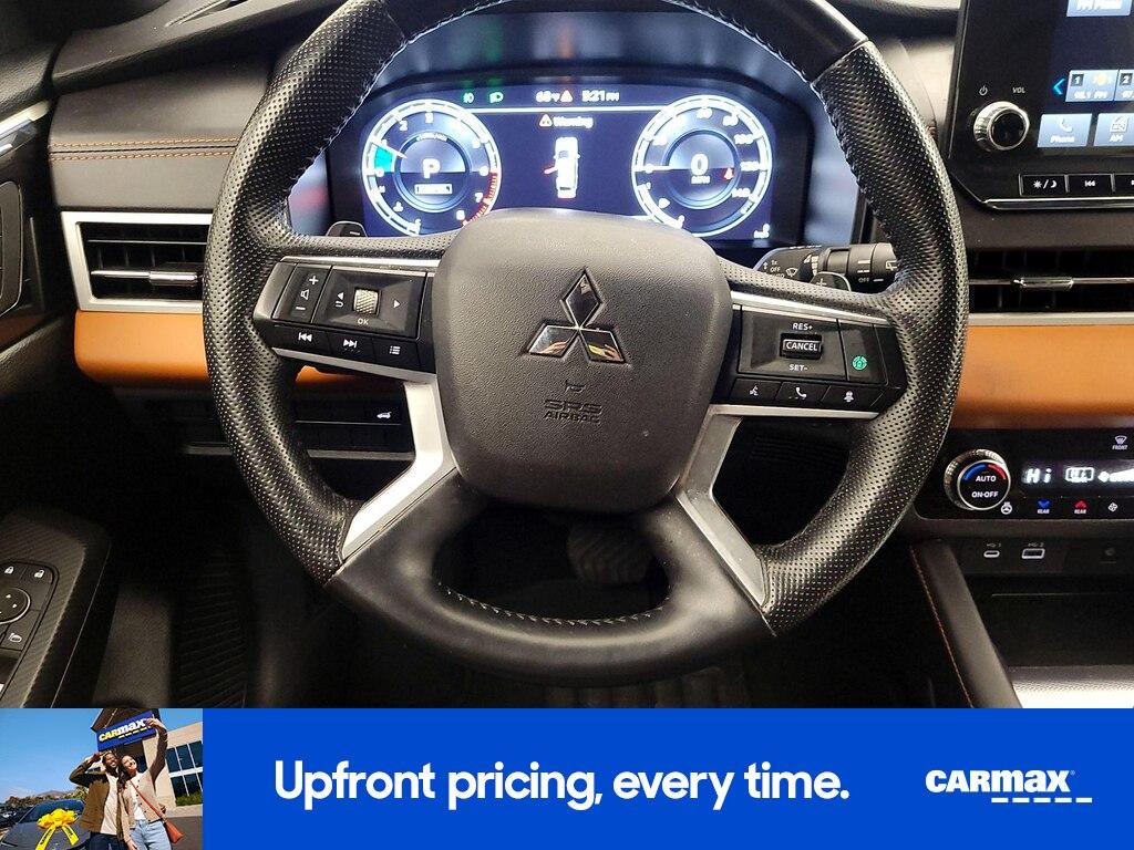 used 2024 Mitsubishi Outlander car, priced at $27,998