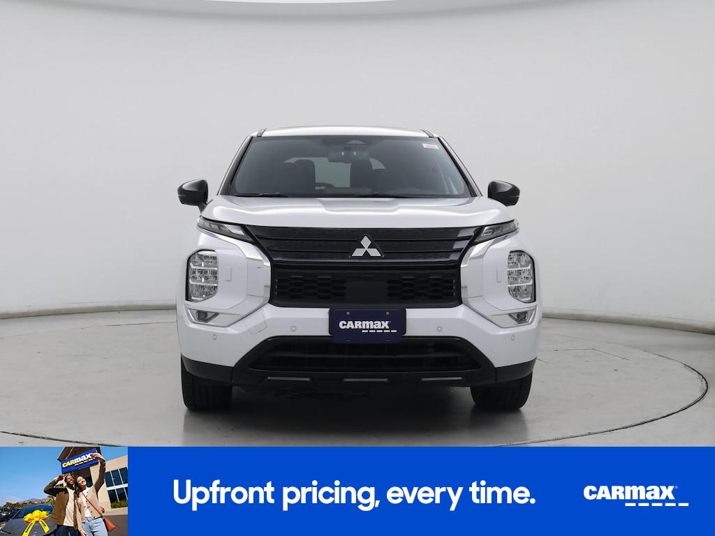 used 2023 Mitsubishi Outlander car, priced at $27,998