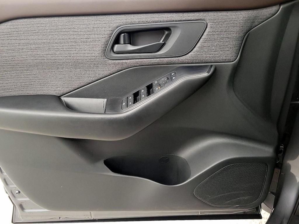 used 2023 Nissan Rogue car, priced at $22,998