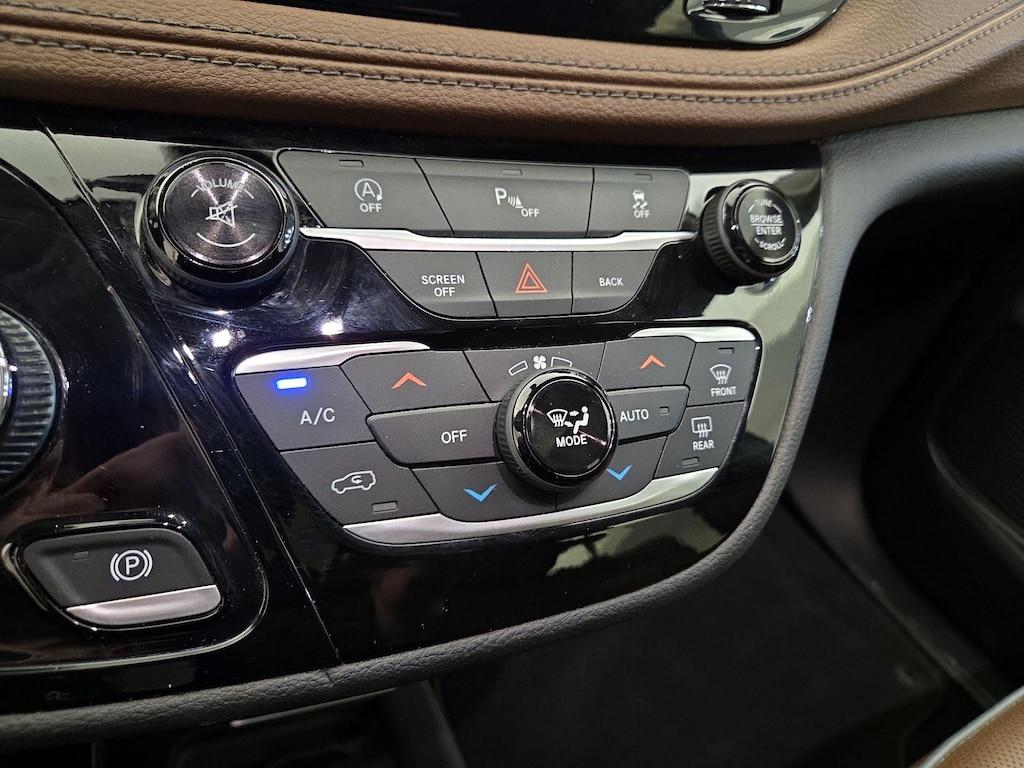 used 2017 Chrysler Pacifica car, priced at $27,998