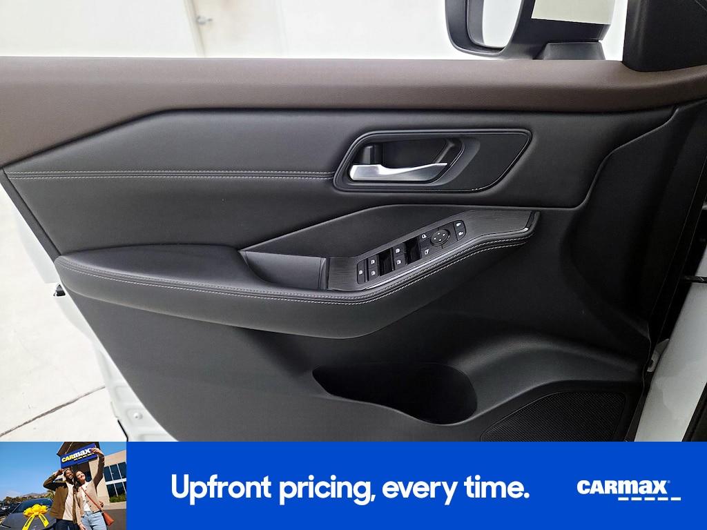 used 2023 Nissan Rogue car, priced at $22,998
