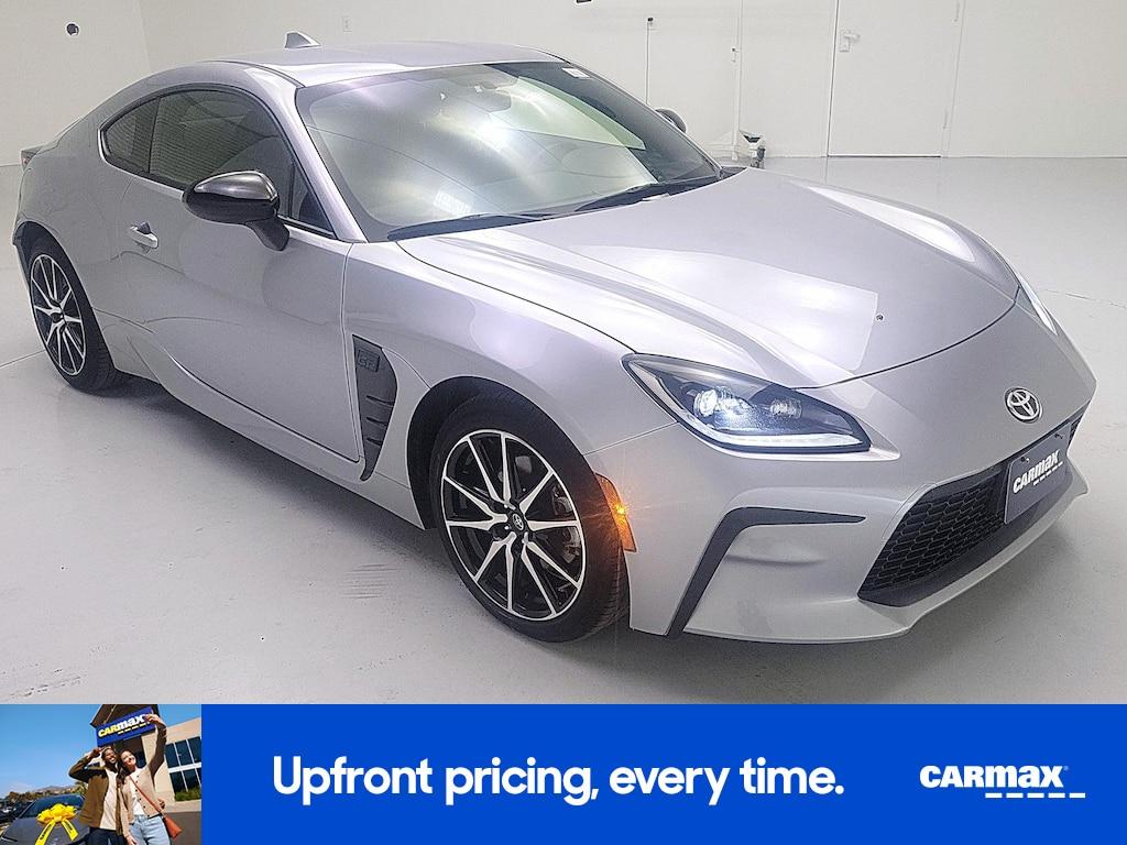 used 2023 Toyota GR86 car, priced at $28,998