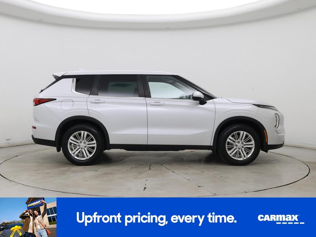 used 2023 Mitsubishi Outlander car, priced at $21,998