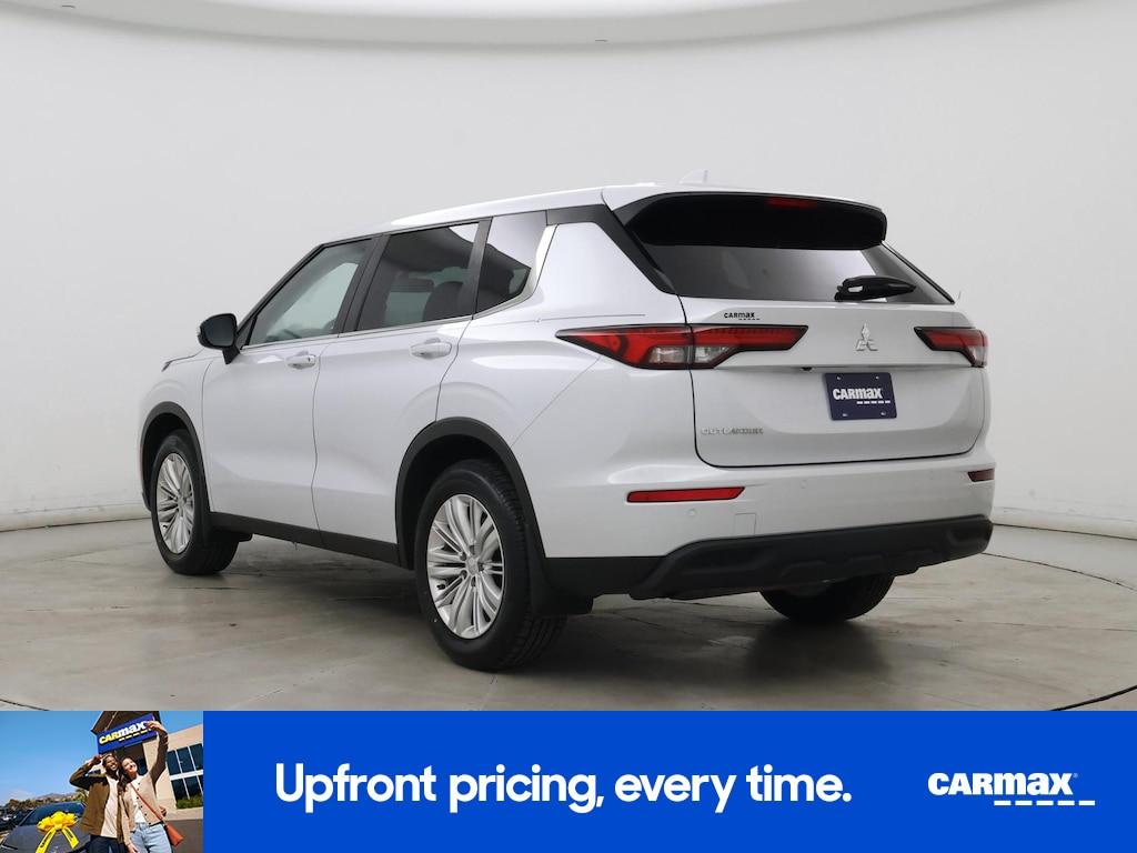 used 2023 Mitsubishi Outlander car, priced at $21,998