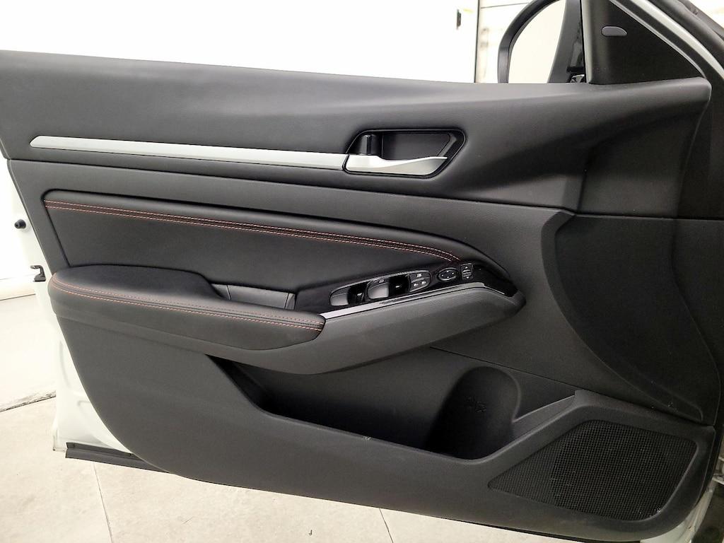 used 2023 Nissan Altima car, priced at $21,998