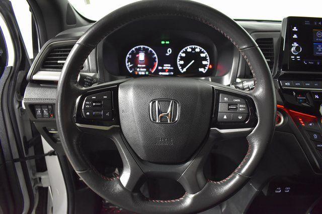 used 2025 Honda Odyssey car, priced at $36,699