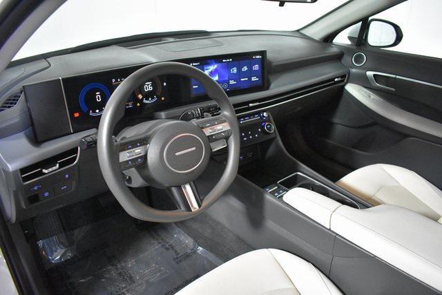 used 2025 Hyundai Sonata car, priced at $22,685