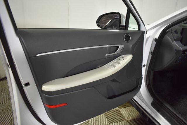 used 2025 Hyundai Sonata car, priced at $22,685