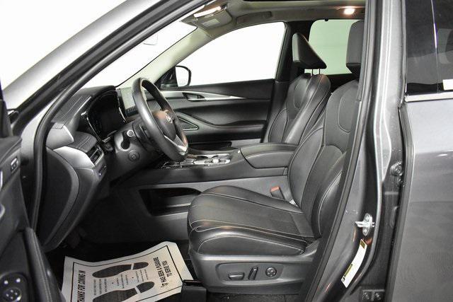 used 2025 INFINITI QX60 car, priced at $40,795