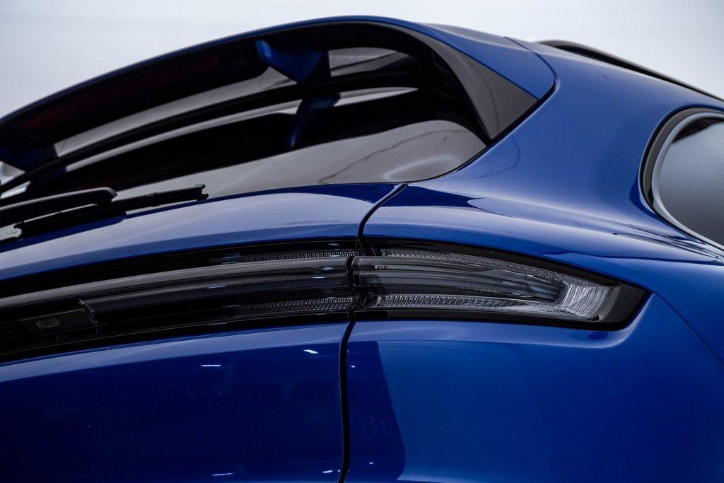 new 2025 Porsche Cayenne car, priced at $161,075