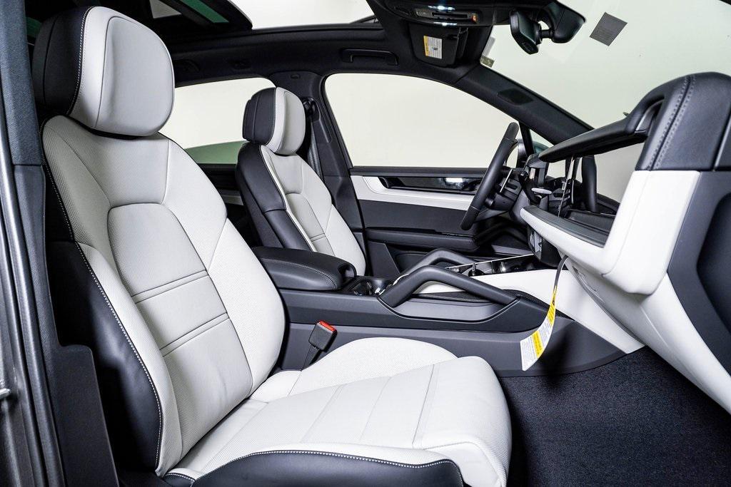 new 2026 Porsche Cayenne car, priced at $138,070