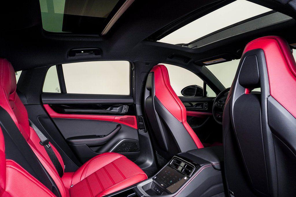 new 2026 Porsche Panamera car, priced at $140,462