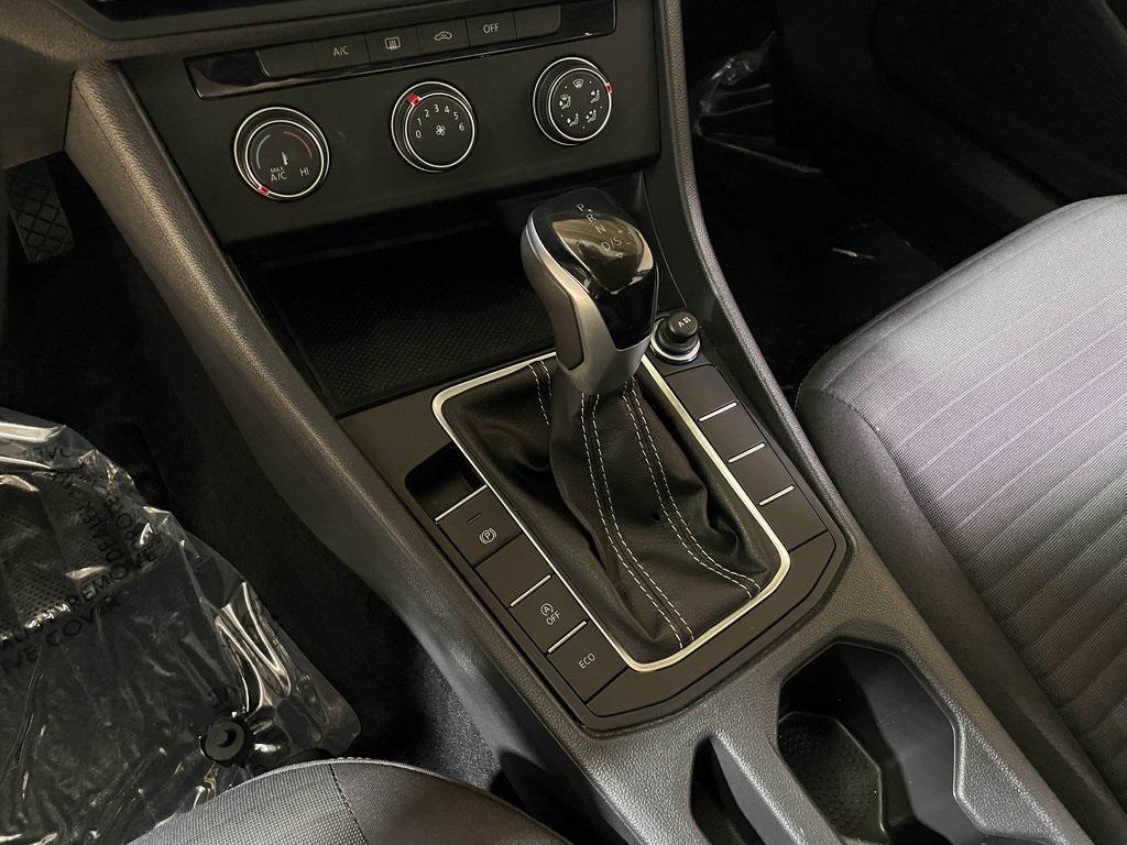 used 2024 Volkswagen Jetta car, priced at $14,999