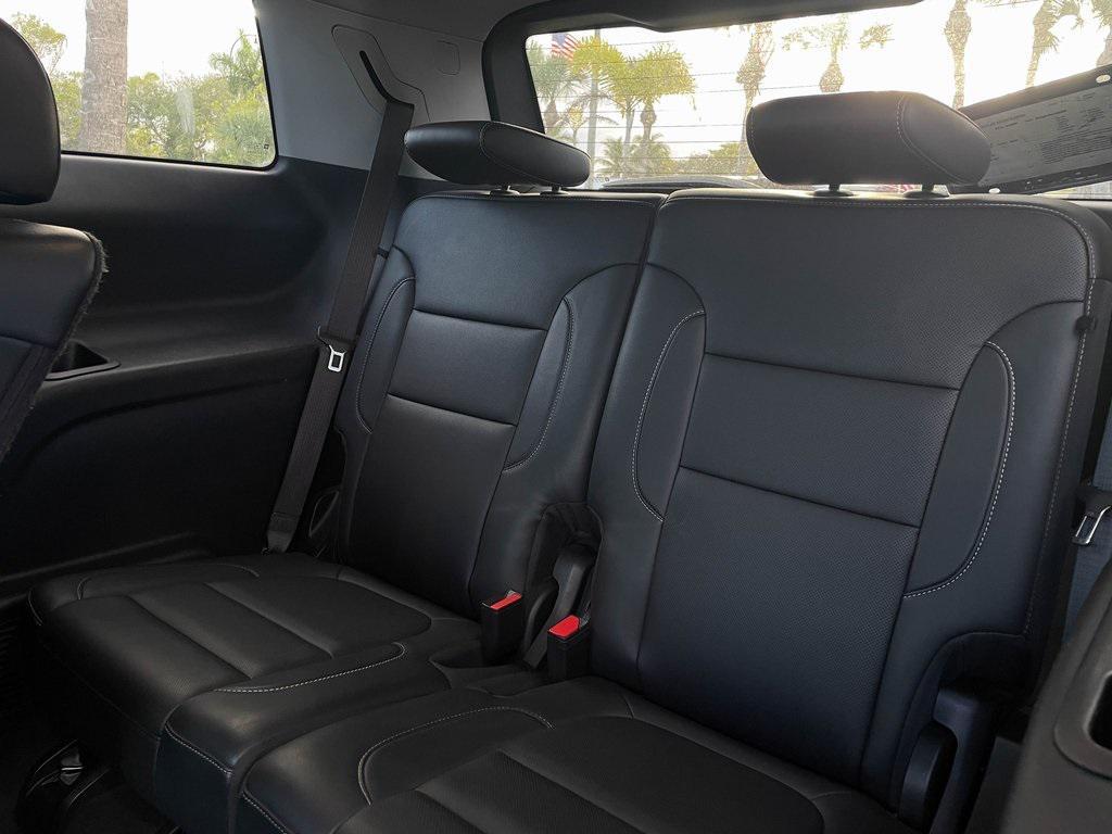 used 2023 GMC Acadia car, priced at $20,999