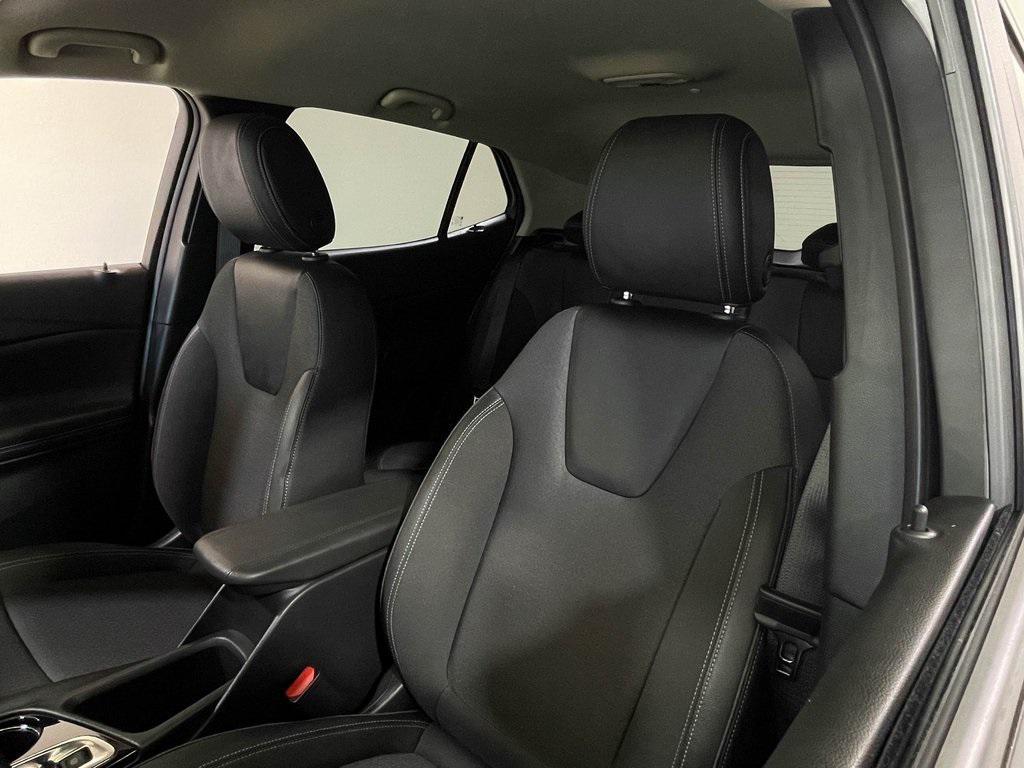 used 2025 Buick Encore GX car, priced at $18,999