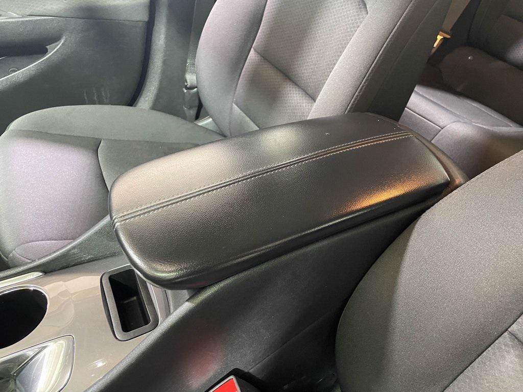 used 2020 Chevrolet Malibu car, priced at $10,999