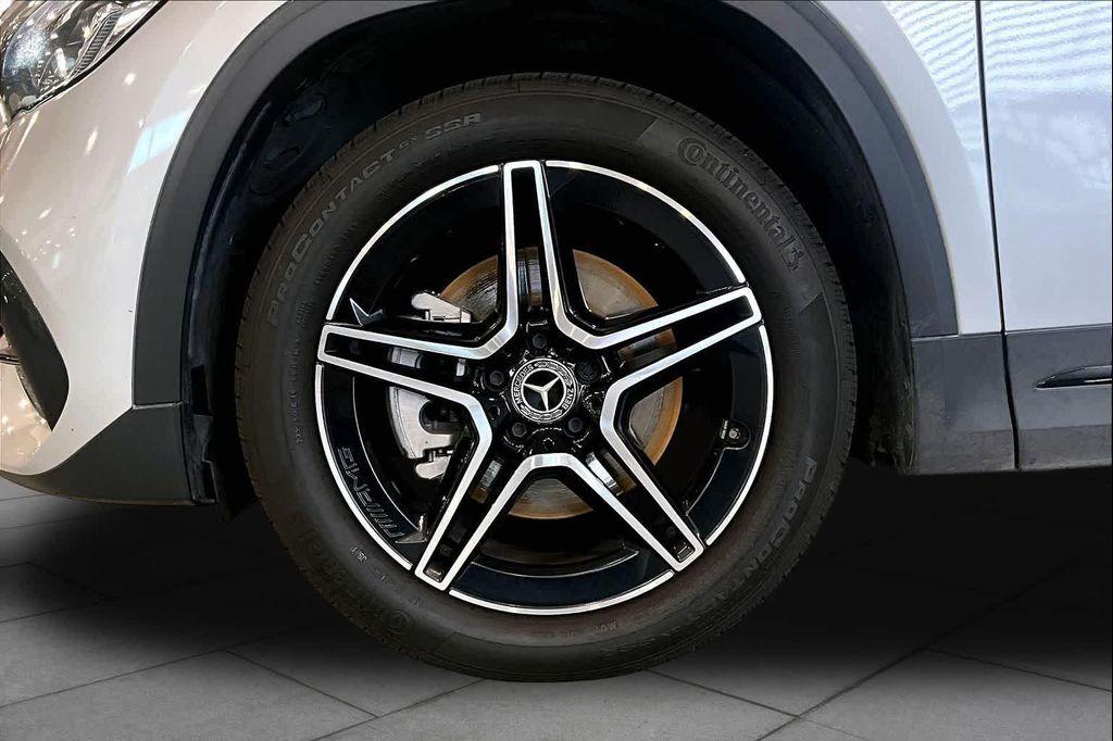 used 2023 Mercedes-Benz GLA 250 car, priced at $28,124