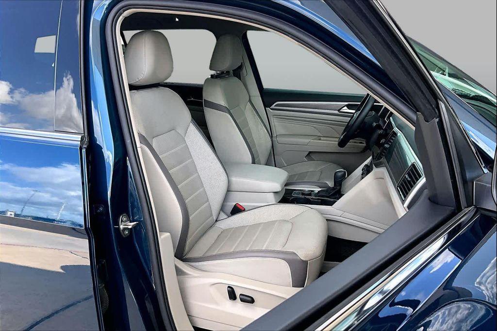 used 2021 Volkswagen Atlas car, priced at $21,624
