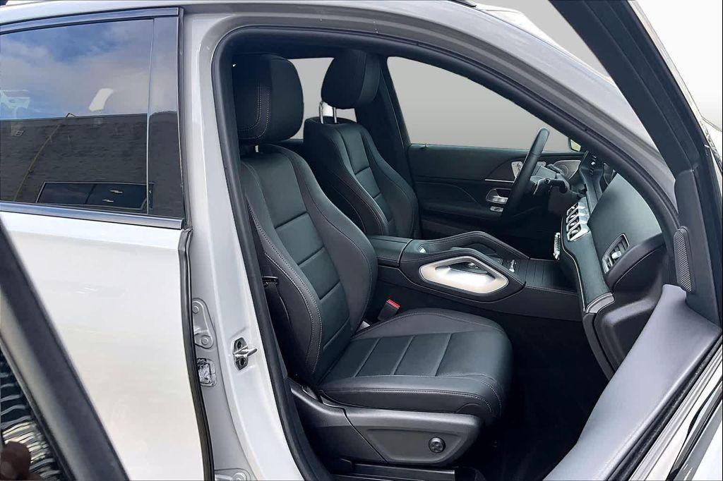 used 2024 Mercedes-Benz GLE 350 car, priced at $47,669