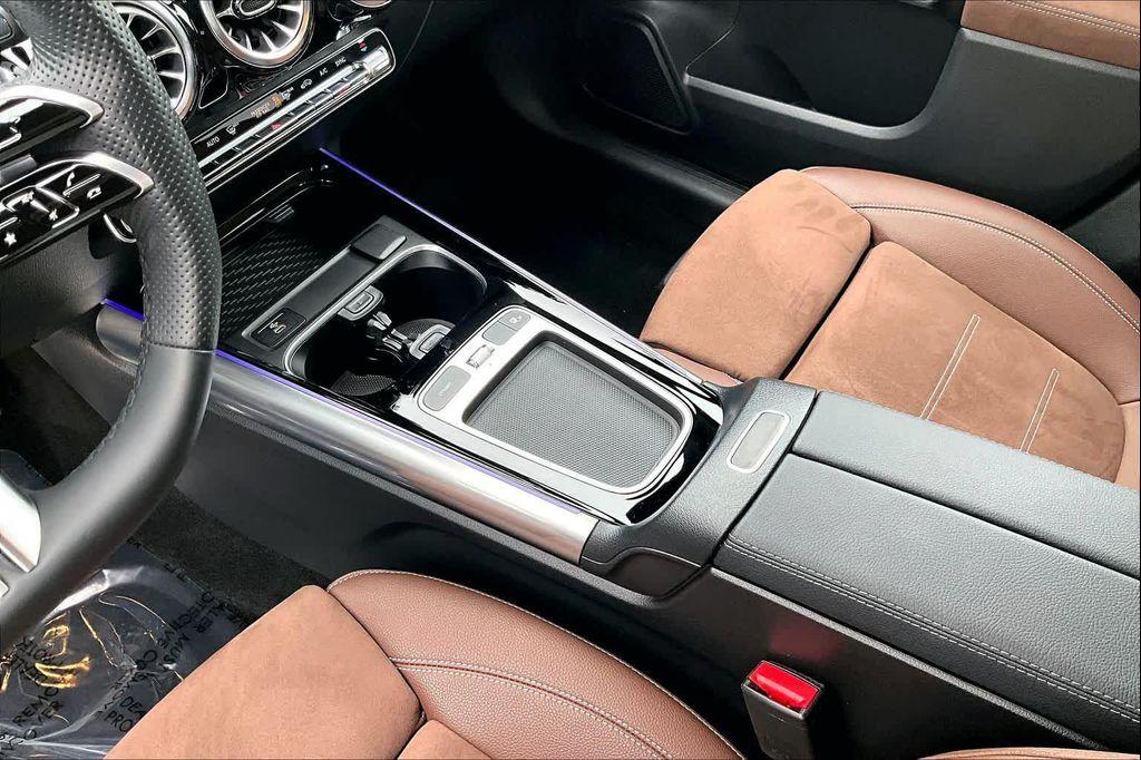 used 2025 Mercedes-Benz GLA 250 car, priced at $35,224