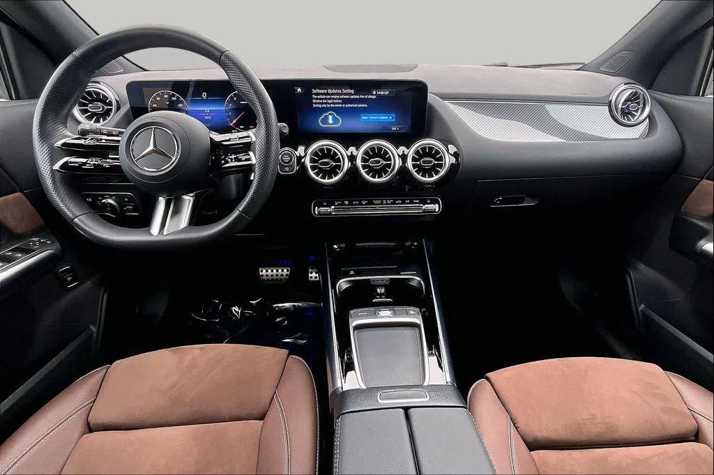 used 2025 Mercedes-Benz GLA 250 car, priced at $35,224