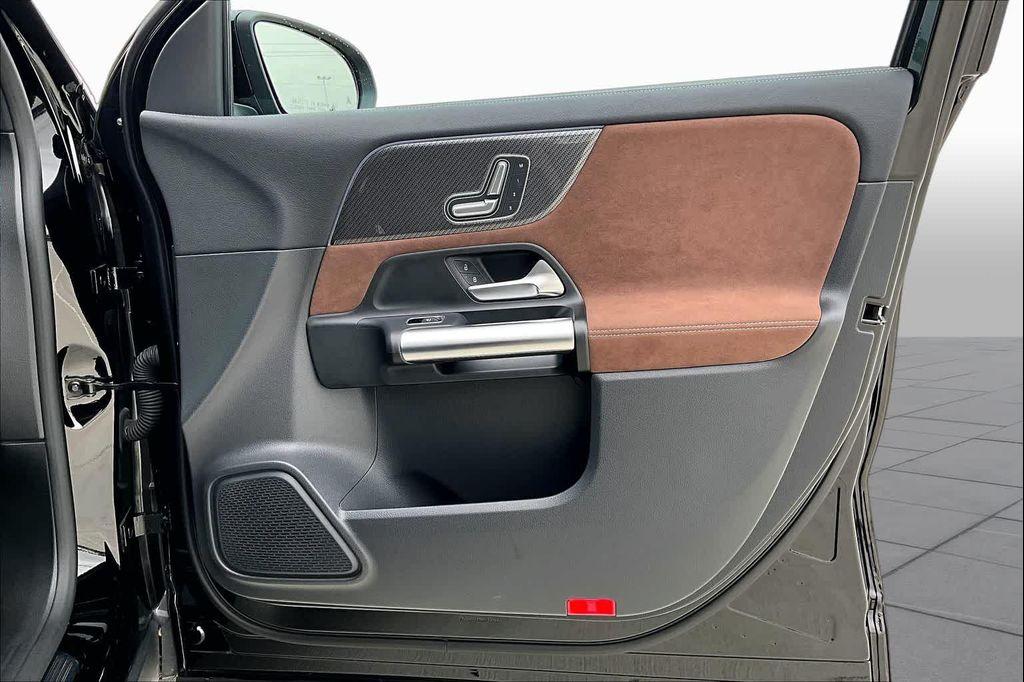used 2025 Mercedes-Benz GLA 250 car, priced at $35,224