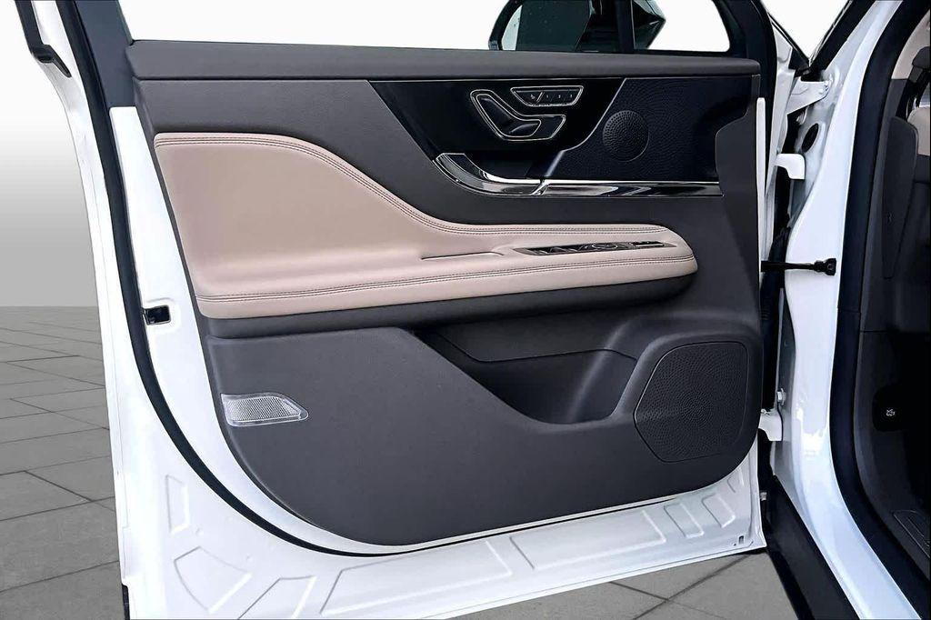 used 2024 Lincoln Corsair car, priced at $35,186
