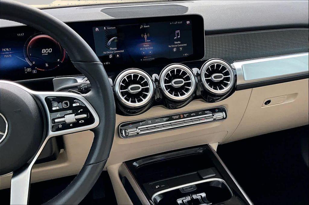 used 2021 Mercedes-Benz GLB 250 car, priced at $22,044