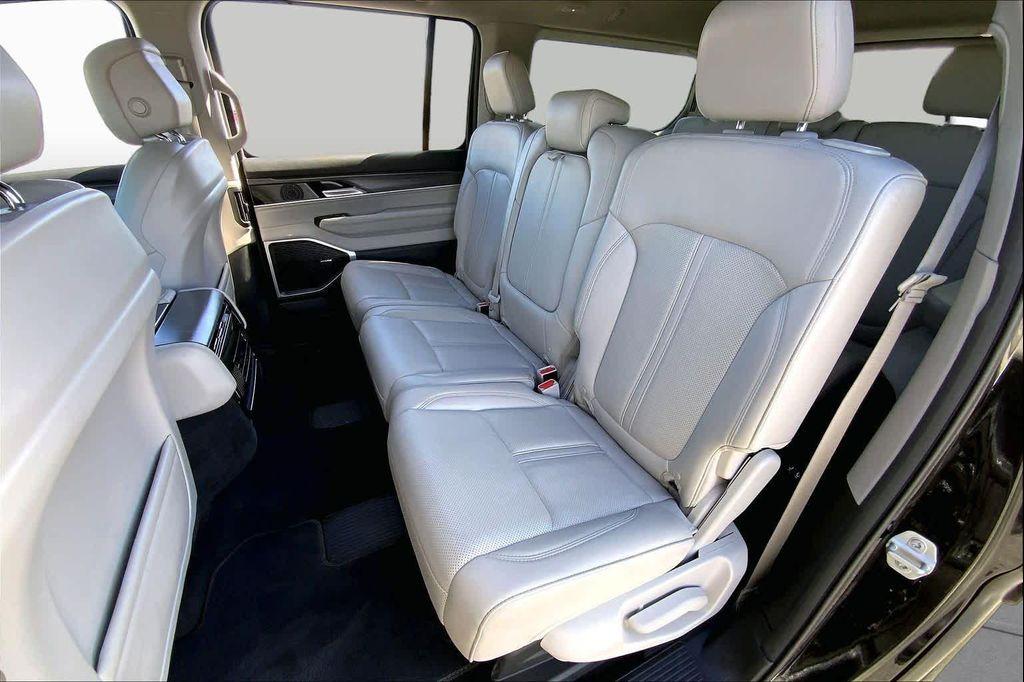 used 2024 Jeep Wagoneer car, priced at $41,505