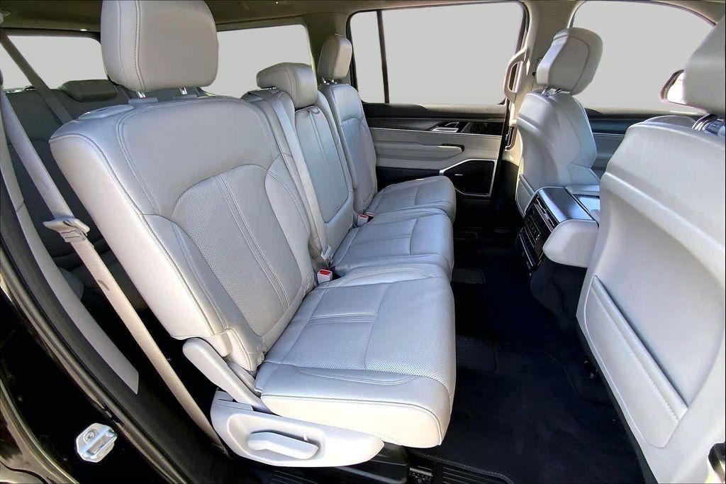 used 2024 Jeep Wagoneer car, priced at $41,505