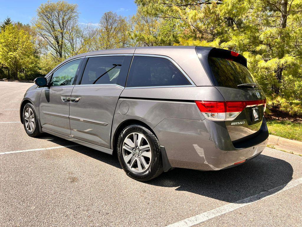 used 2014 Honda Odyssey car, priced at $13,500
