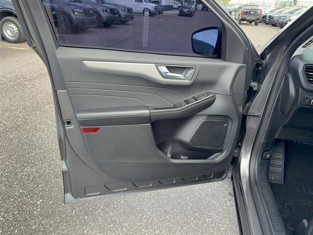 used 2022 Ford Escape car, priced at $21,033