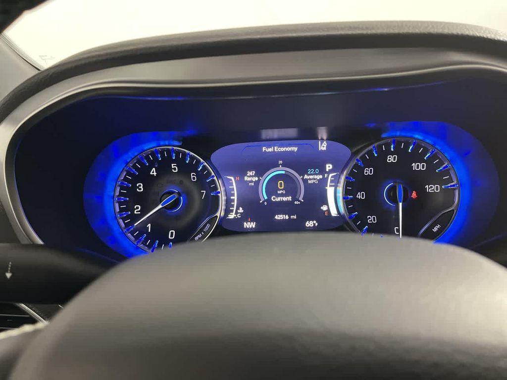 used 2025 Chrysler Pacifica car, priced at $34,648