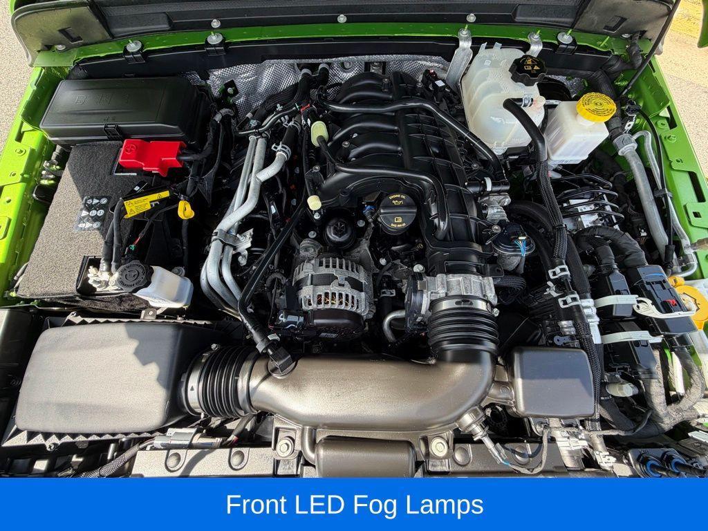 used 2025 Jeep Gladiator car, priced at $37,367