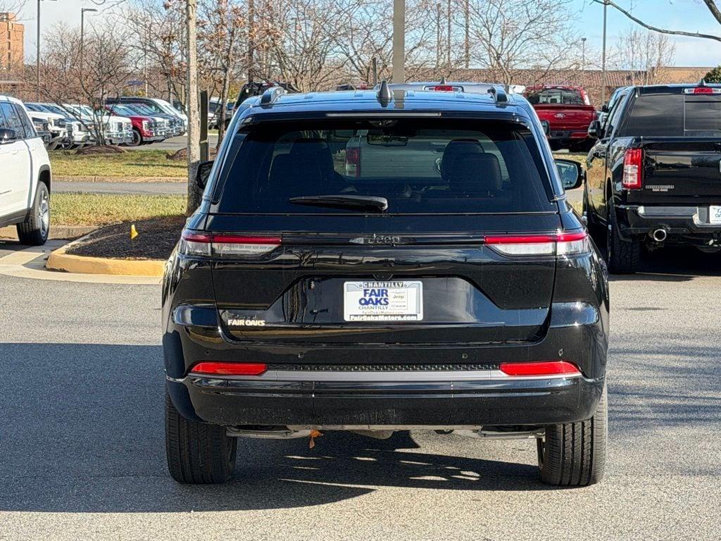 new 2026 Jeep Grand Cherokee car, priced at $51,441