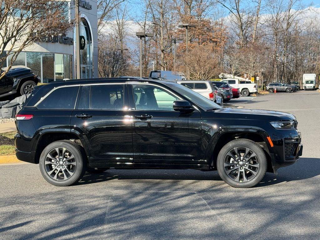new 2026 Jeep Grand Cherokee car, priced at $51,441