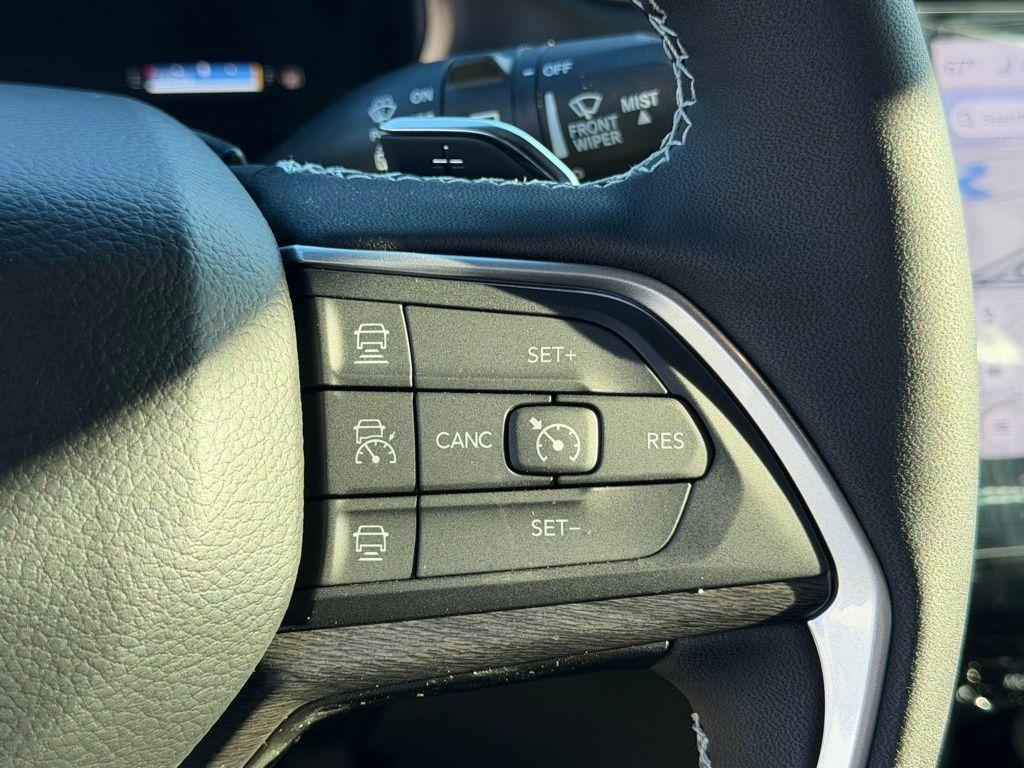 new 2025 Jeep Grand Cherokee L car, priced at $47,007