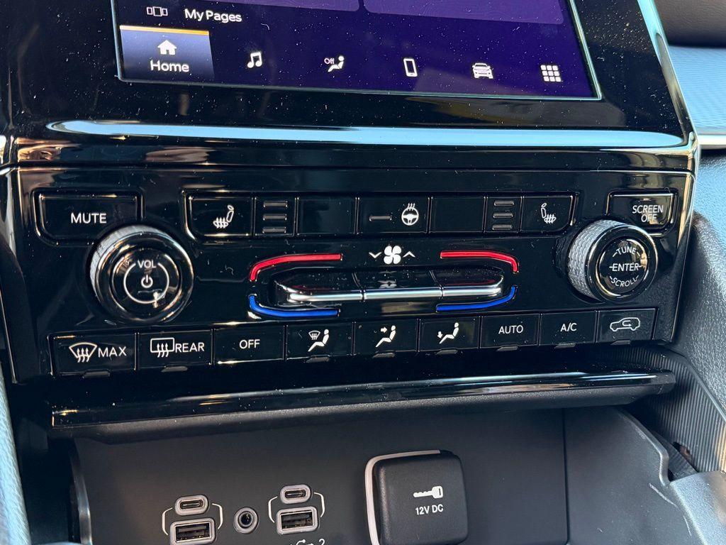 new 2025 Jeep Grand Cherokee L car, priced at $42,837