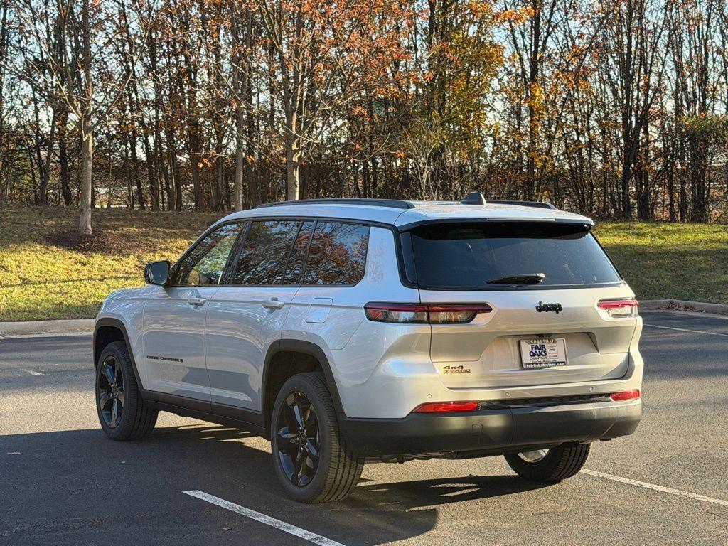 new 2025 Jeep Grand Cherokee L car, priced at $42,837