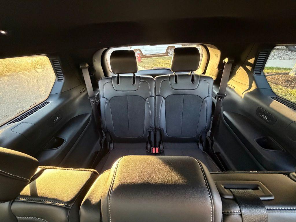 new 2025 Jeep Grand Cherokee L car, priced at $40,055