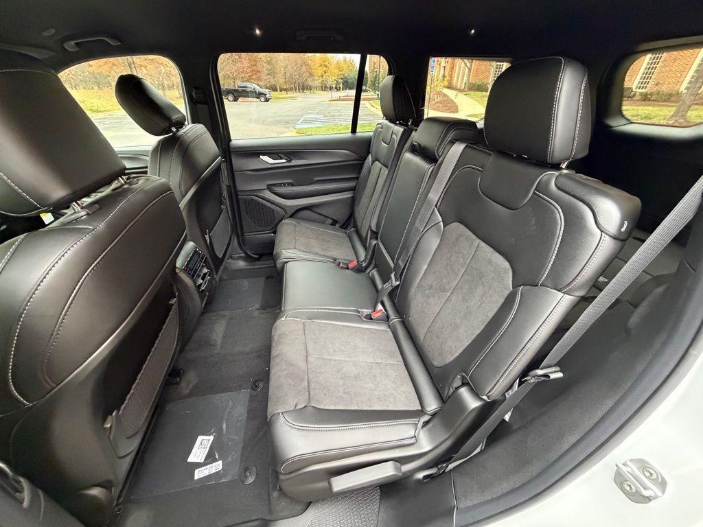 new 2025 Jeep Grand Cherokee L car, priced at $42,319