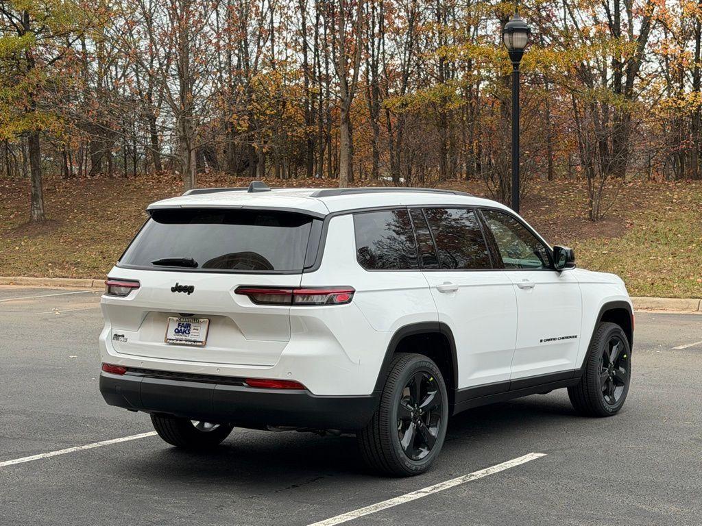 new 2025 Jeep Grand Cherokee L car, priced at $42,319