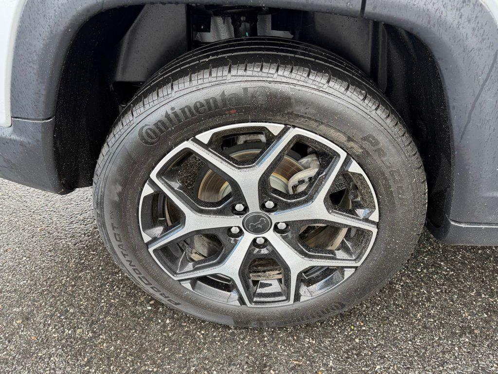 used 2025 Jeep Compass car, priced at $25,308