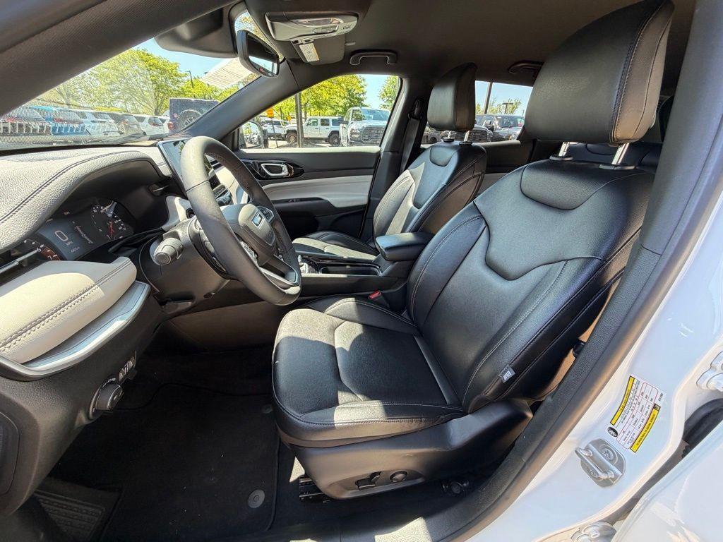 used 2025 Jeep Compass car, priced at $23,919