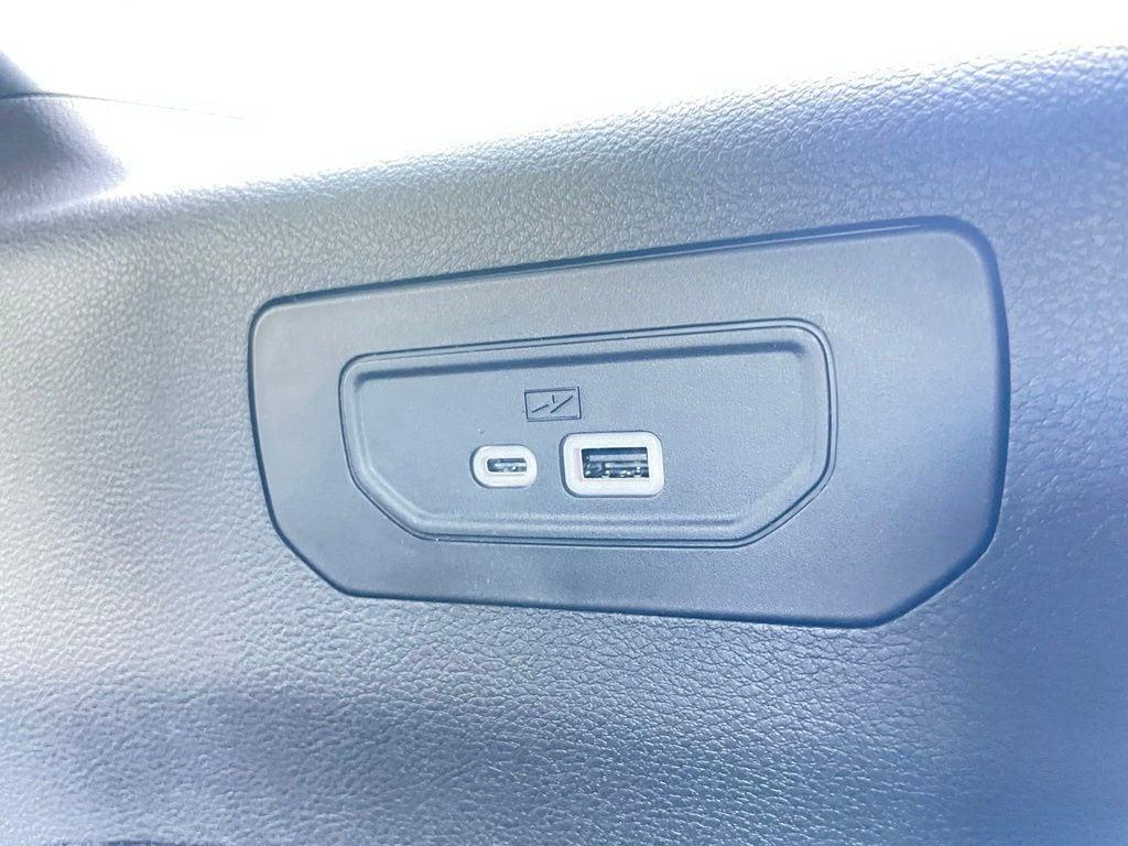 new 2026 Jeep Grand Cherokee L car