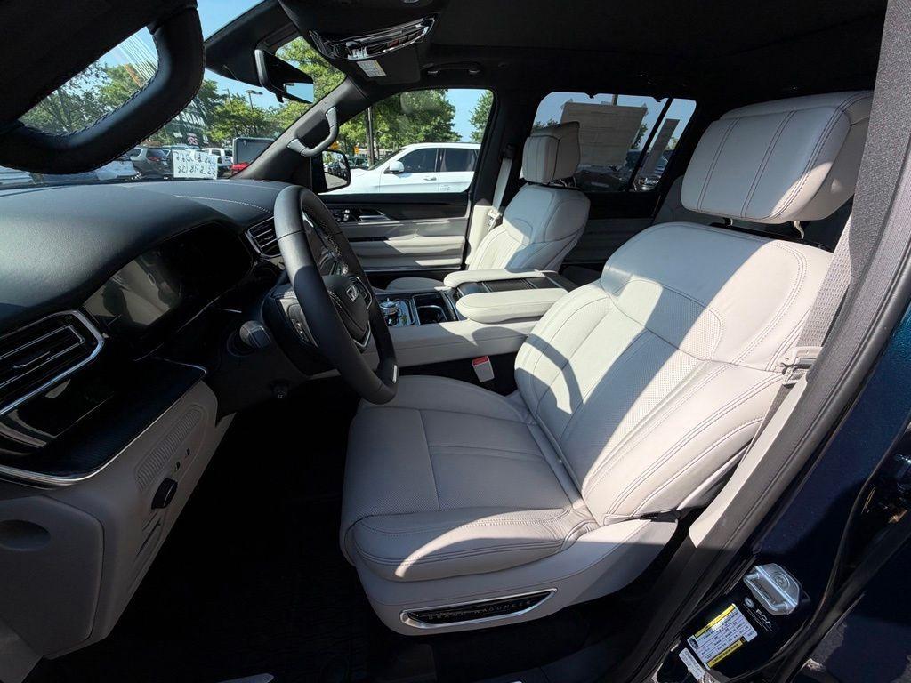 new 2026 Jeep Grand Wagoneer car